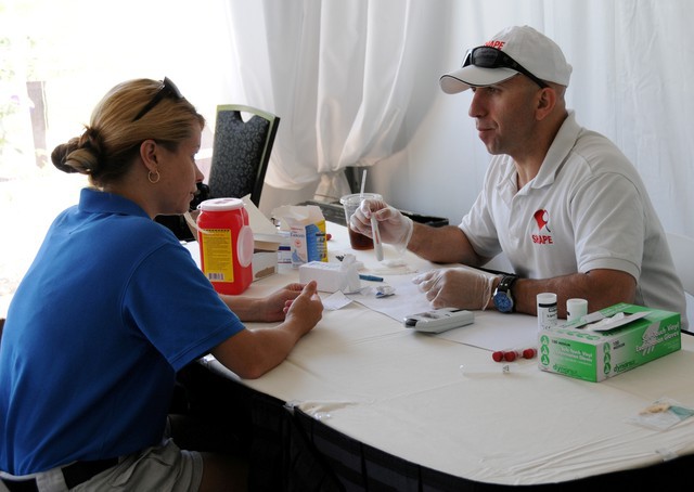 SHAPE Golf FORE Heart 2011 Photo 4